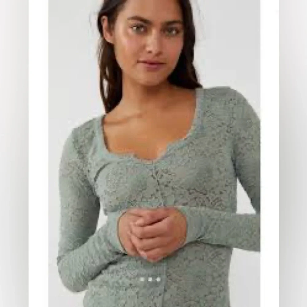 NWOT | Free People | Cloud Ride | Lace | Notch Neck | LS | Sage | XS